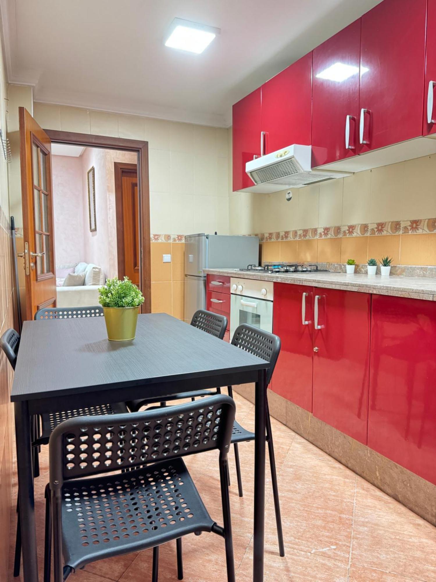 Suitouiss - Agdal 2 - Appartement A 2 Minutes De La Gare De Train Tgv Рабат Экстерьер фото