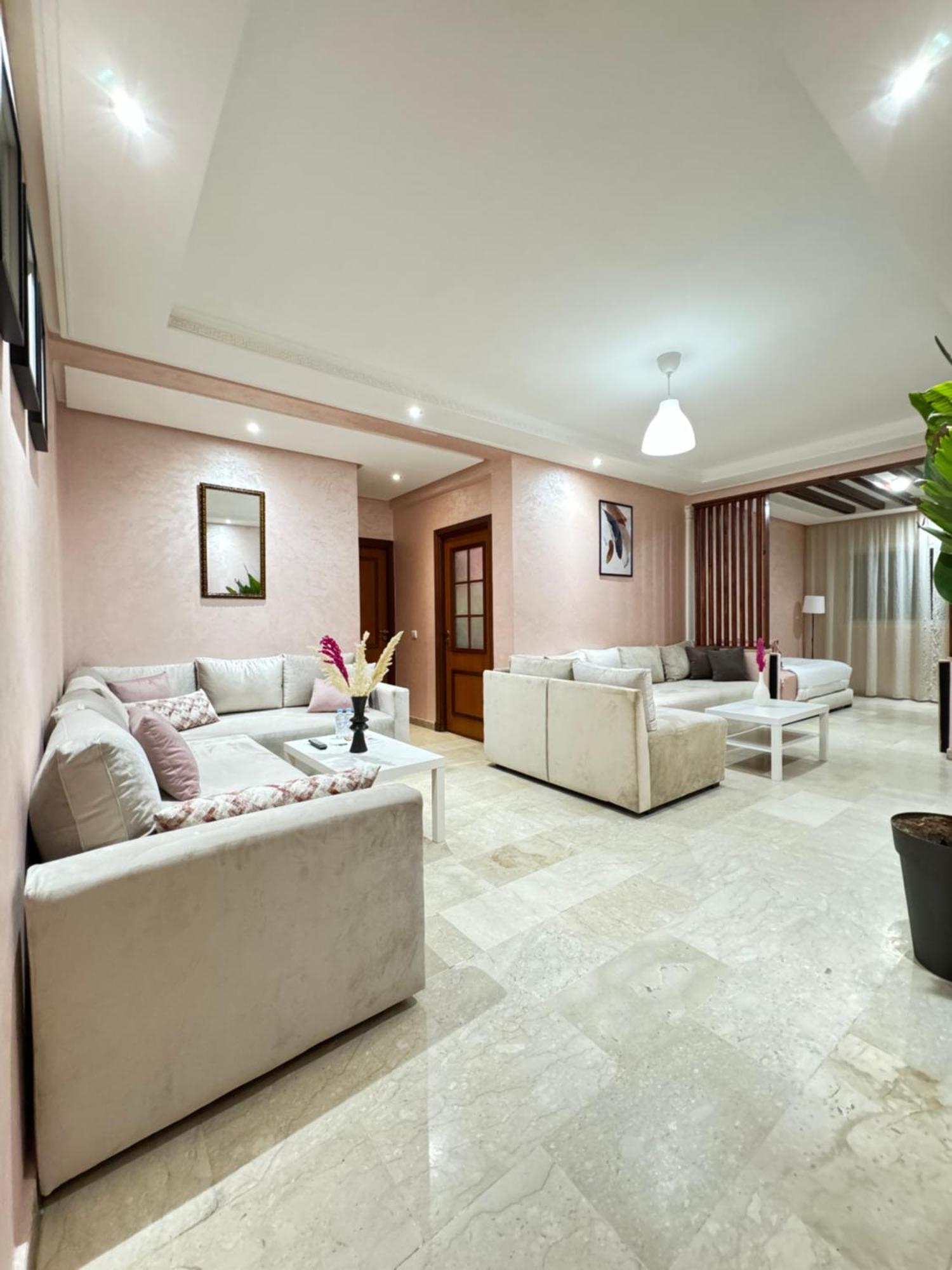 Suitouiss - Agdal 2 - Appartement A 2 Minutes De La Gare De Train Tgv Рабат Экстерьер фото