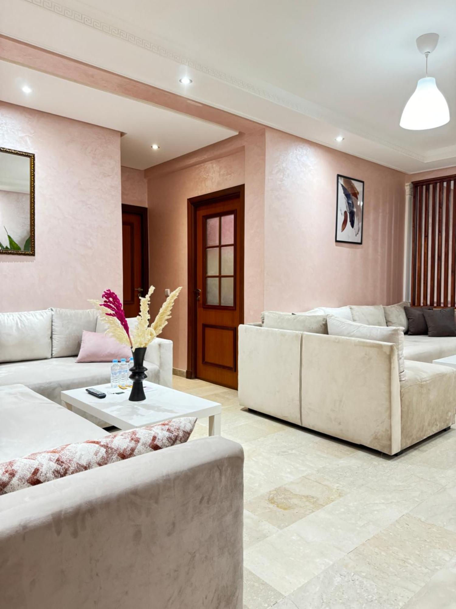 Suitouiss - Agdal 2 - Appartement A 2 Minutes De La Gare De Train Tgv Рабат Экстерьер фото